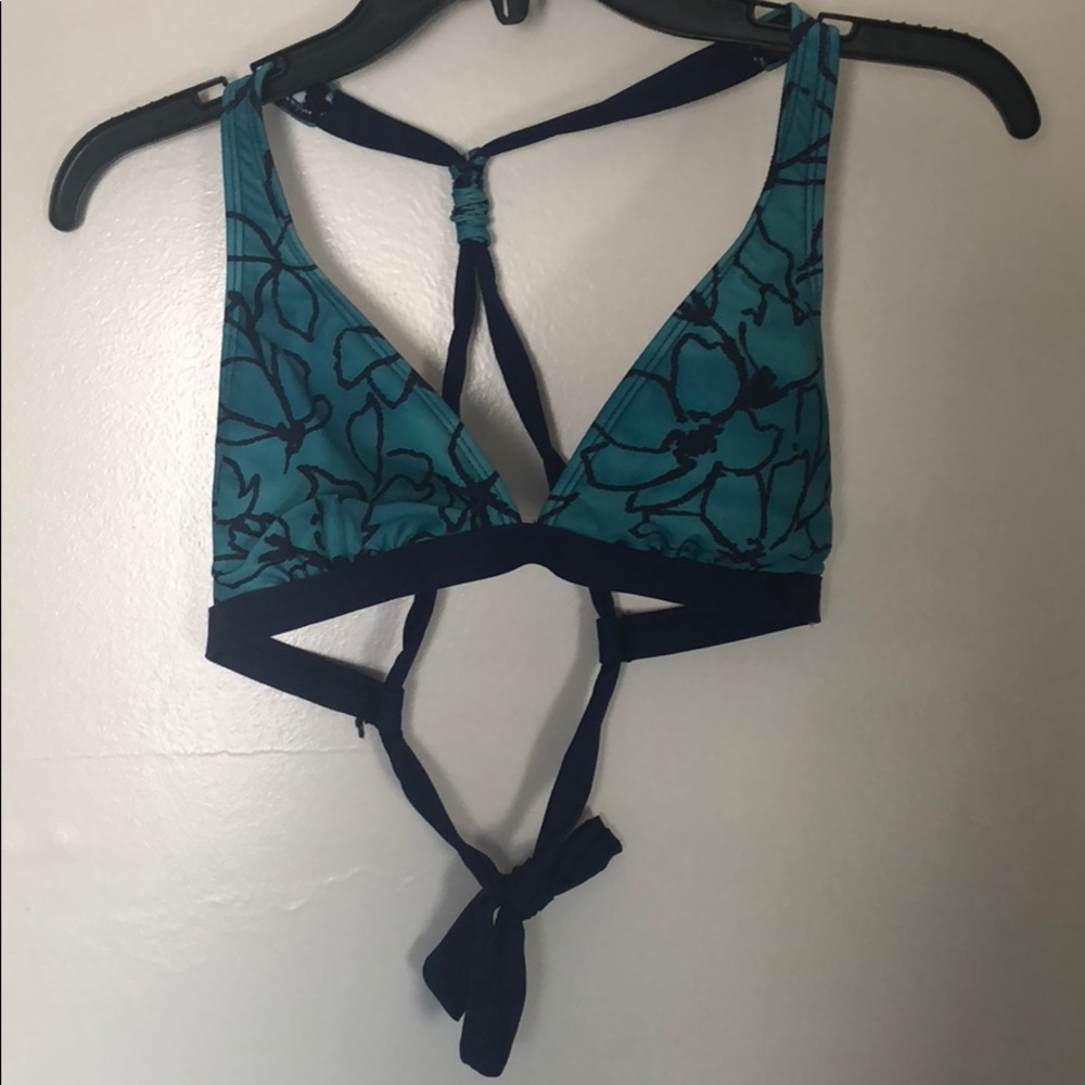 Bikini with tags